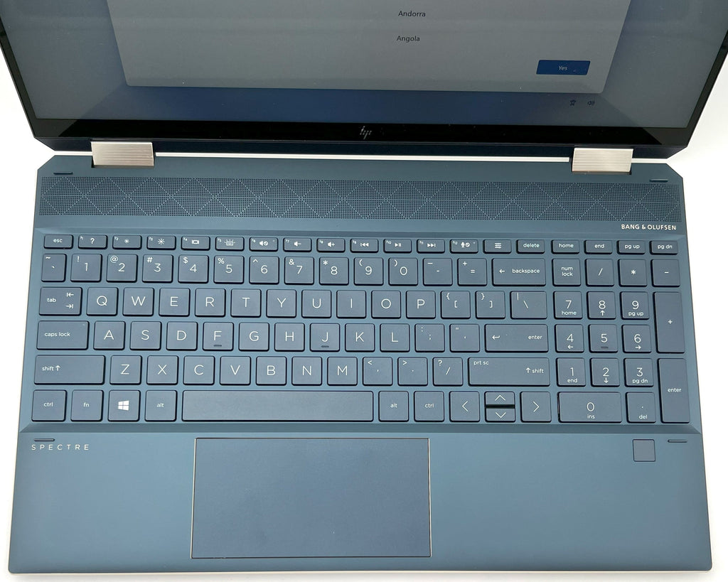 HP Spectre x360 - UHD Touch - i7-1165G7 - 16GB RAM - 512GB SSD - 15t-eb100