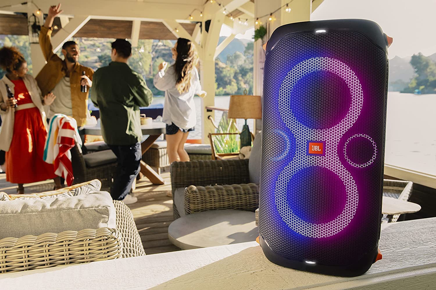 JBL PartyBox 110 ? Portable Bluetooth Party Speaker with Built-in Lights ? Black ? JBLPARTYBOX110AM