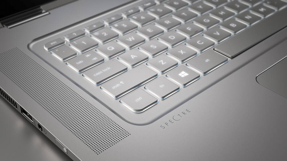 HP Spectre x360 2-in-1 15.6" 4K Touch-Screen Laptop - Intel Core i7-6500U - 16GB RAM - 256GB SSD - Silver - 15-AP012DX