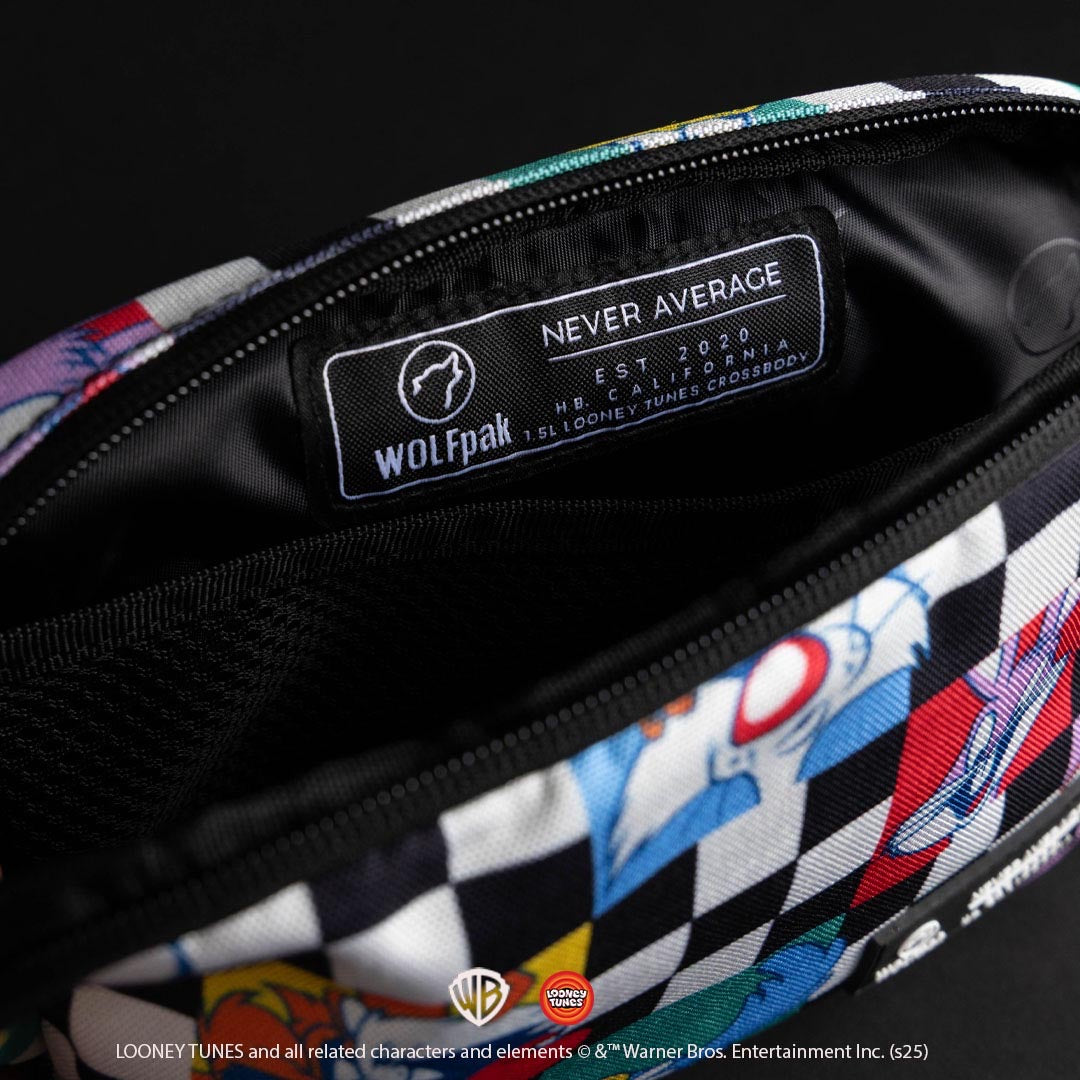 Crossbody Pack Looney Tunes (SALE)