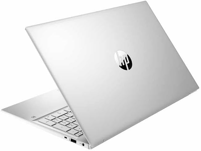 HP Pavilion Aero - Ryzen 7 5825U - 16GB RAM - 512GB SSD - Silver