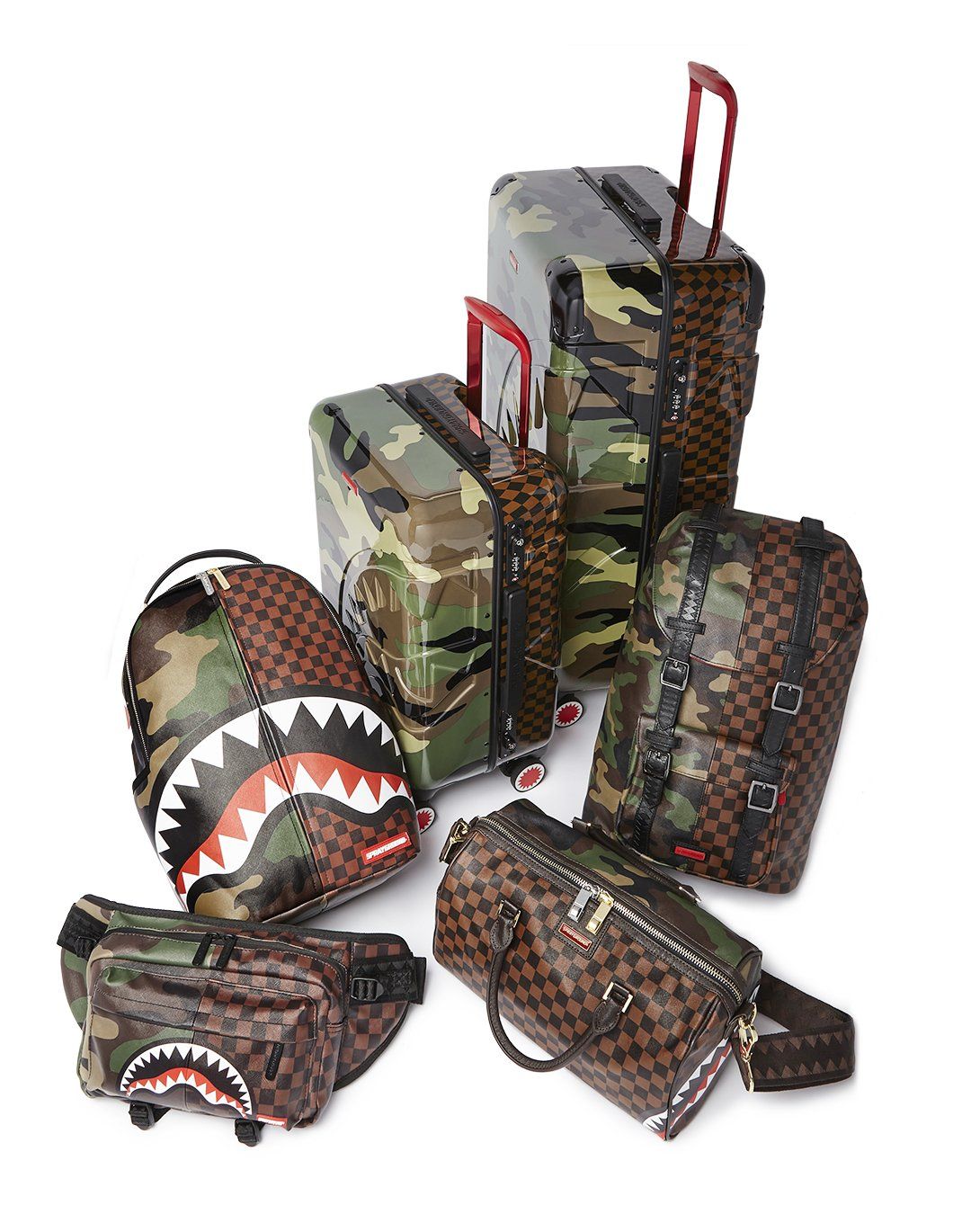 JUNGLE PARIS 29.5ƒ?� FULL-SIZE SHARKITECTURE LUGGAGE