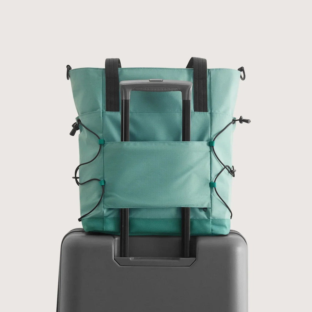 Focus Tote