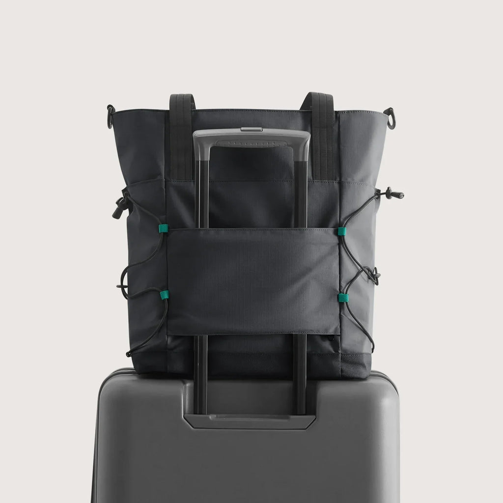 Focus Tote