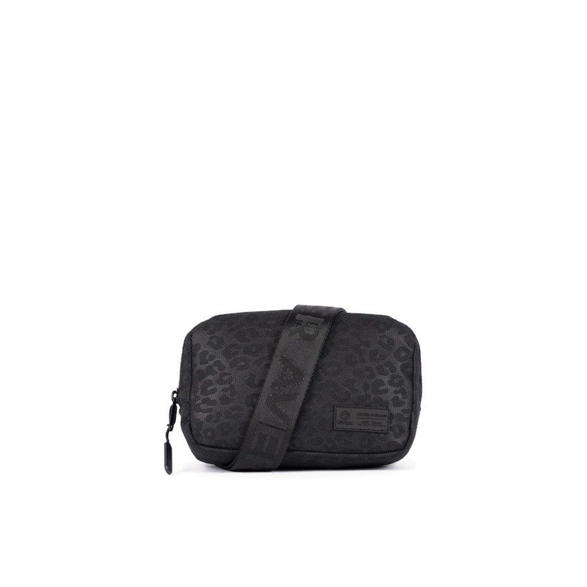 Crossbody Pack Black Leopard