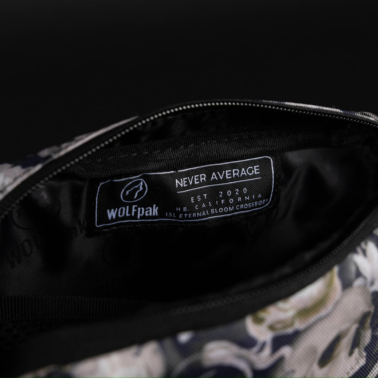 Crossbody Pack Eternal Bloom