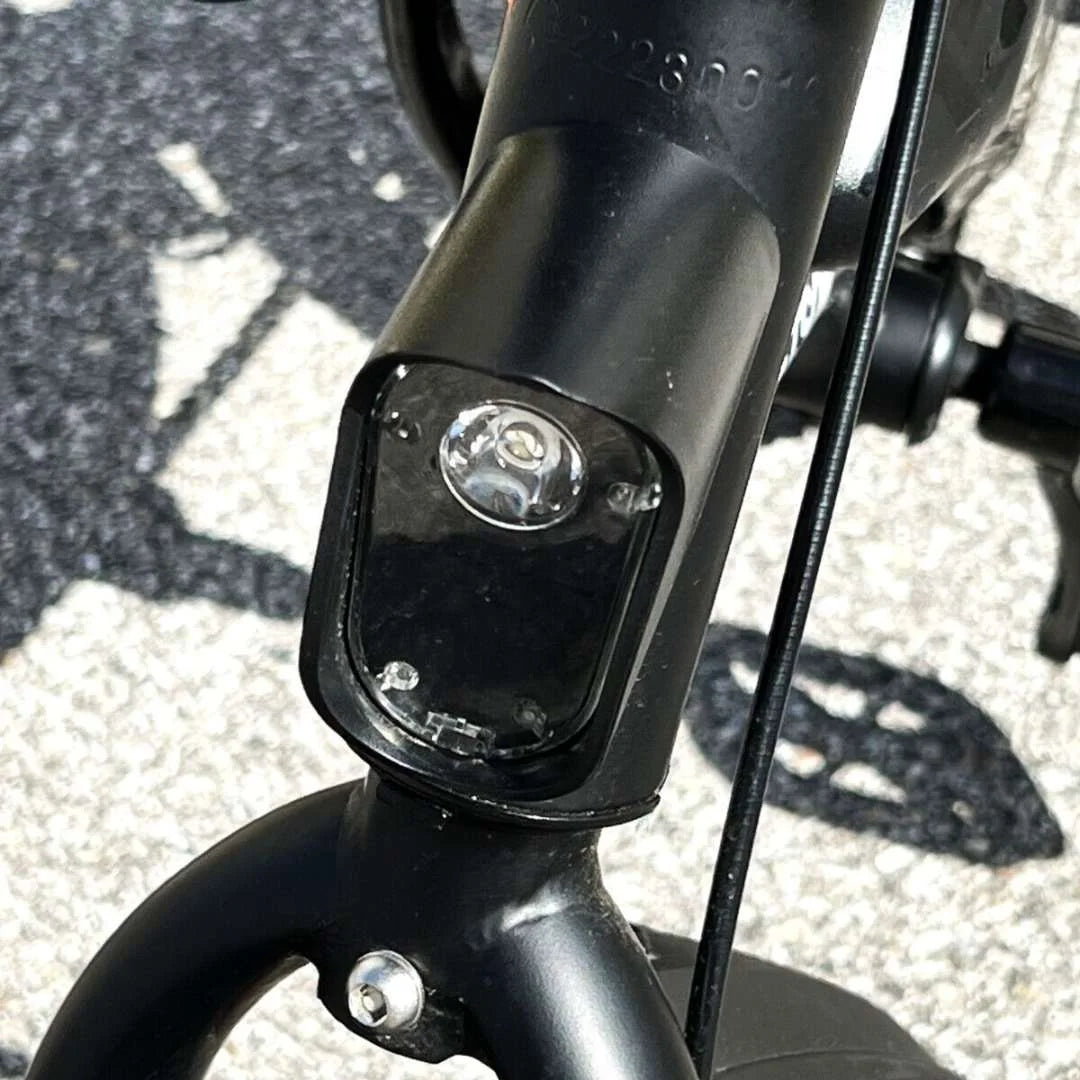 Jetson - Bolt Pro eBike with 30 miles Max Operating Range & 15.5 mph Max Speed - Black - Excellent Condition