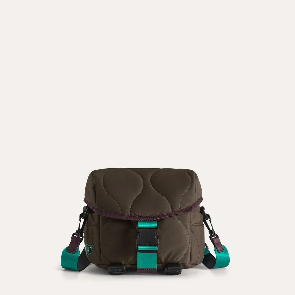 (FREE GIFT) Paz 4L Camera Sling