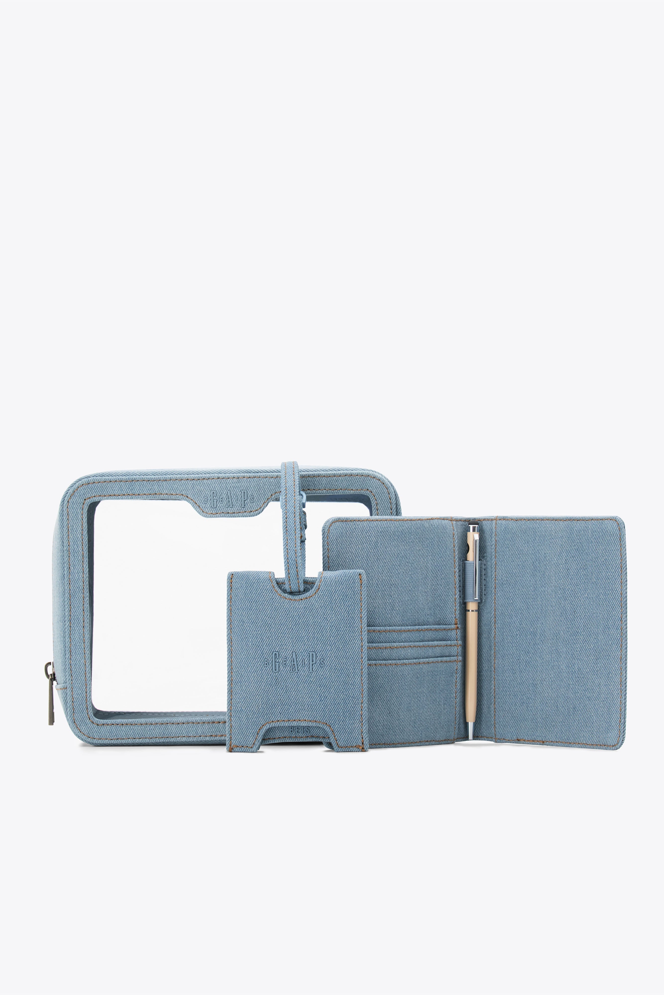 Gap x B??IS The Passport & Luggage Tag Set in Denim Blue