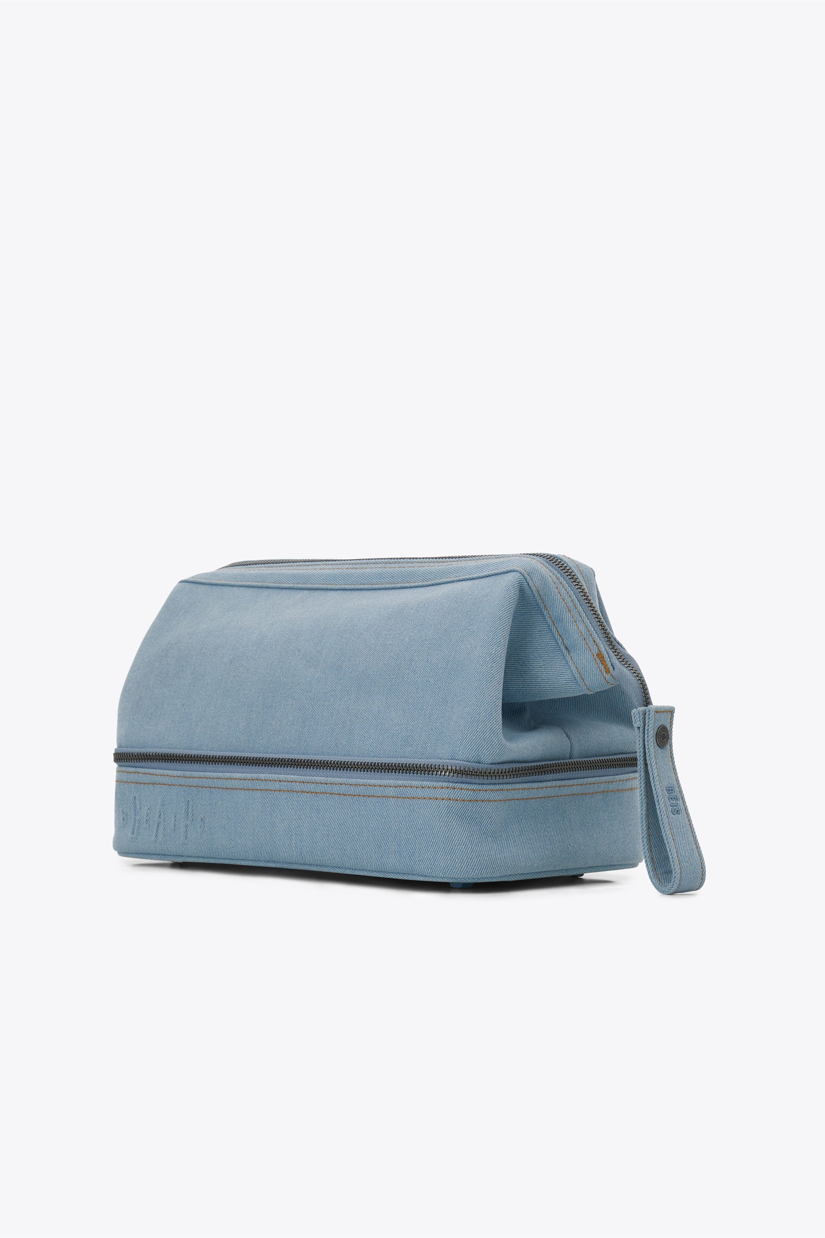 Gap x B??IS The Dopp Kit in Denim Blue